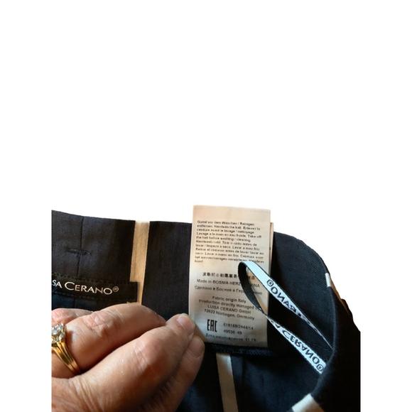 Luisa Cerano Cropped Pants Size 6 Black and White - Picture 9 of 10